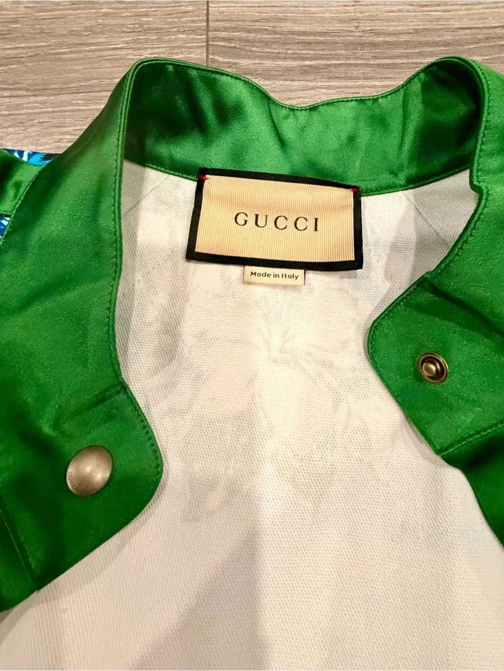 **SOLD**Gucci Blue & Green Tropical Skirt Set - Picture 4 of 8